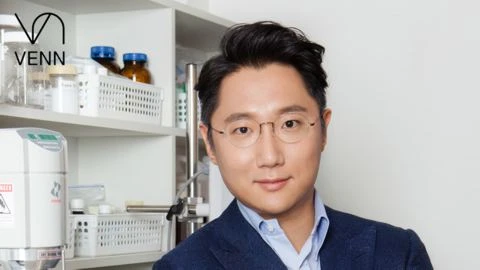 Interview with Brian Oh, Founder and CEO of VENN Skincare, about Age-Reversing All-In-One Concentrate