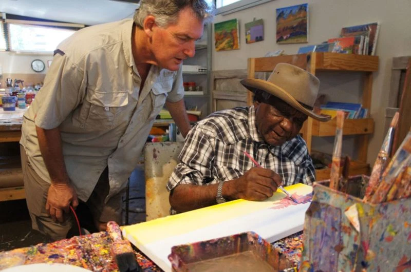 Adrian Newstead at Bindi Arts with Aboriginal artist Billy Benn