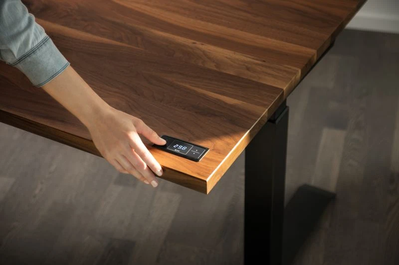 ergonofis Sway Desk Walnut Touchscreen