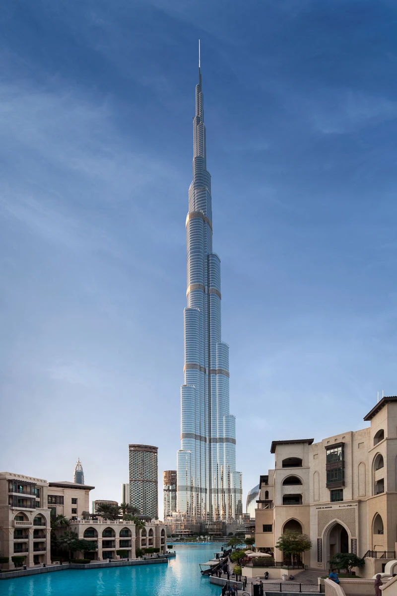 Burj Khalifa, Dubai - Skidmore, Owings and Merrill - Photo by Hratch Arbach