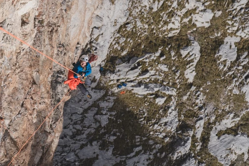 Paolo Sartori jumaring up a rope to get in the right shooting place on Rote Wand, Austria. ©Enrico Veronese